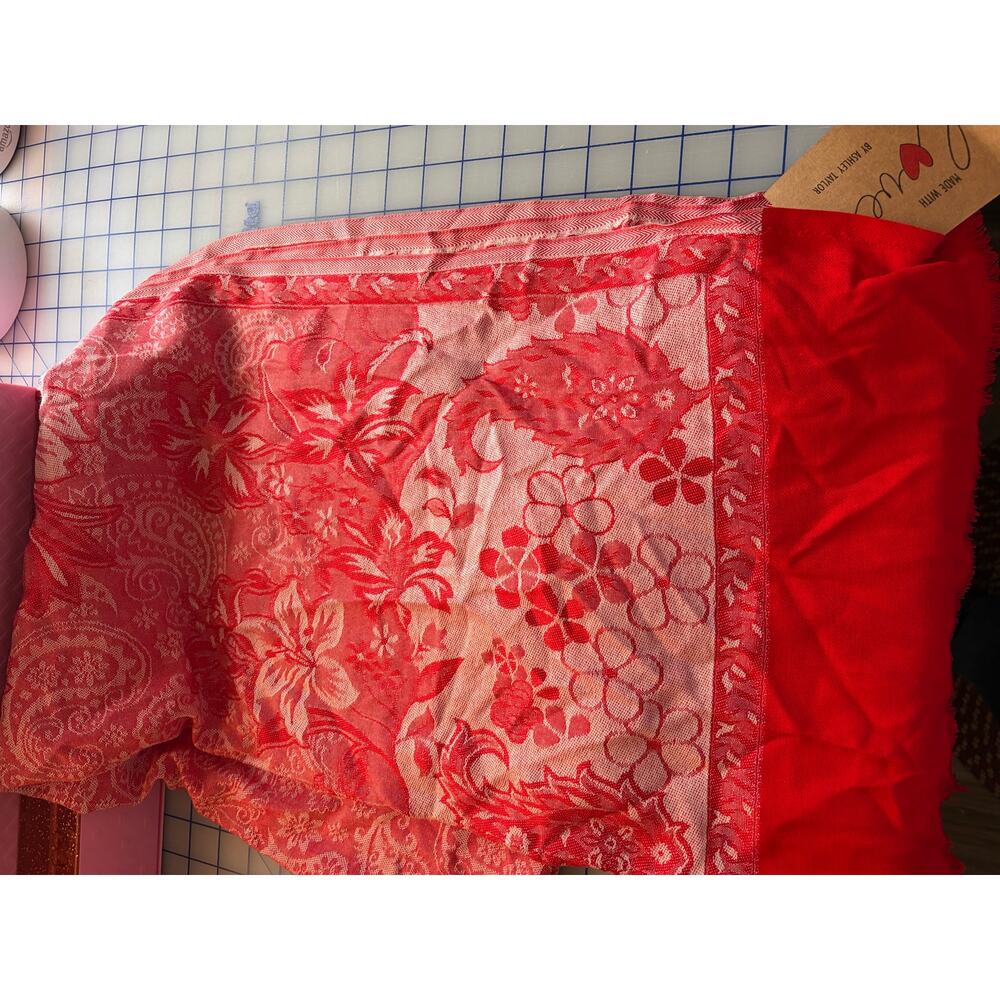 Ashley Taylor Pashmina